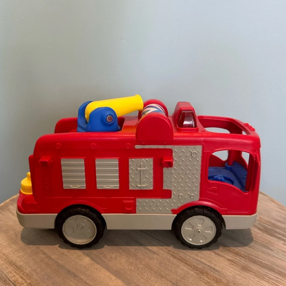 Fisher Price Little People Helping Hands Fire Truck